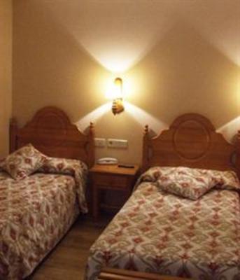 фото отеля Turrull Hotel