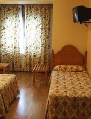 фото отеля Turrull Hotel