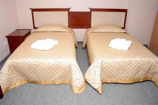 фото отеля Komandor Hotel
