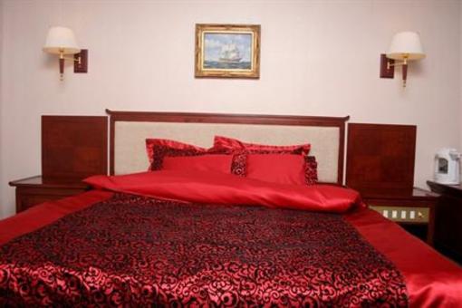 фото отеля Komandor Hotel