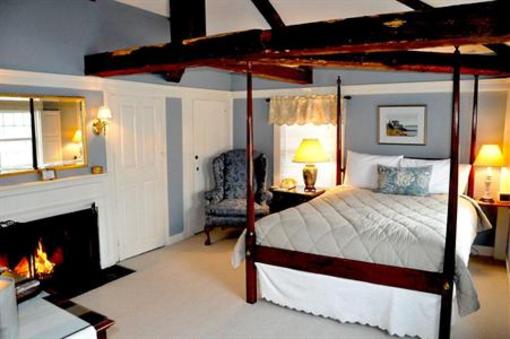 фото отеля The Harbor Light Inn Marblehead