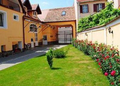 фото отеля Pension Artemis