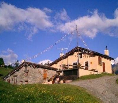 фото отеля Rifugio Maison Vieille Courmayeur