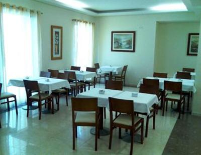 фото отеля Albergaria Residencial Matriz Ponta Delgada