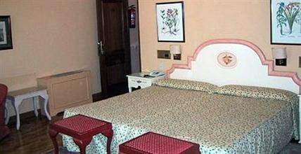 фото отеля Infanta Isabel Hotel