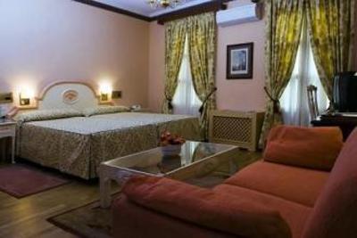 фото отеля Infanta Isabel Hotel
