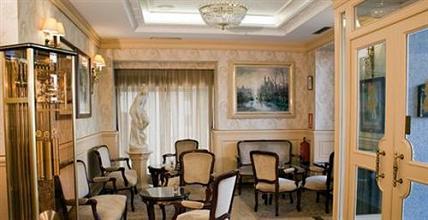 фото отеля Infanta Isabel Hotel
