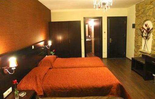 фото отеля Batselas Traditional Hotel Argos Orestiko