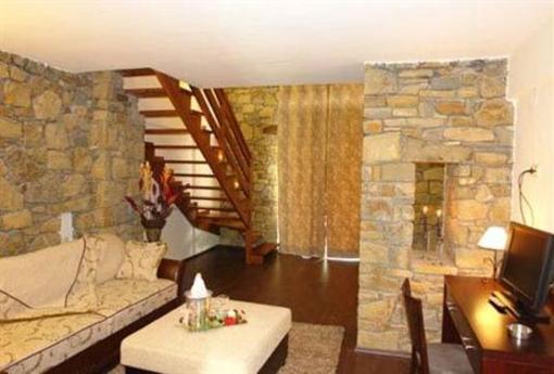 фото отеля Batselas Traditional Hotel Argos Orestiko