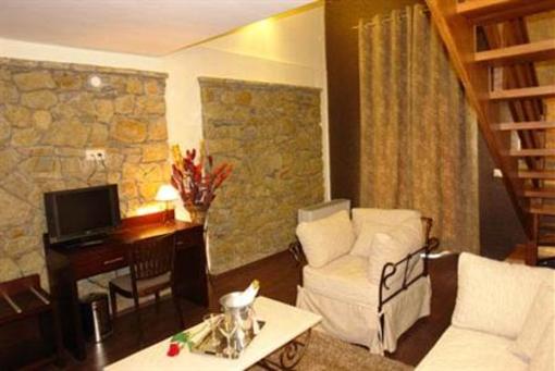 фото отеля Batselas Traditional Hotel Argos Orestiko