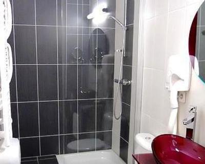 фото отеля La Rocade Hotel Onet-Le-Chateau