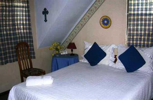 фото отеля Urania's Bed and Breakfast Guesthouse