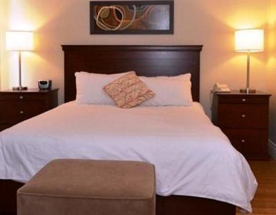 фото отеля Le Chateau Hotel Sainte Adele