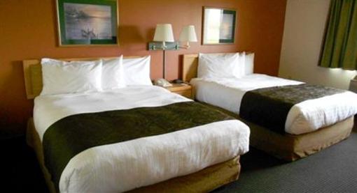 фото отеля AmericInn Lodge and Suites Baudette