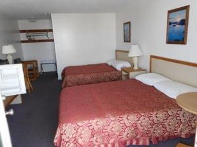 фото отеля Regal Inn