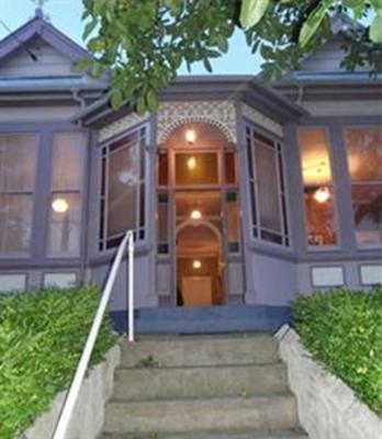 фото отеля Lyndale House Bed & Breakfast Dunedin