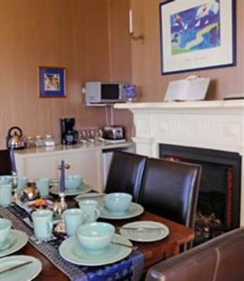 фото отеля Lyndale House Bed & Breakfast Dunedin