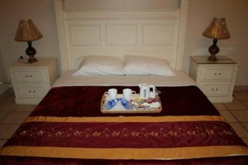 фото отеля Motiara Hotel Suites 3
