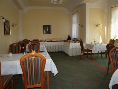 фото отеля Hotel & Restaurant Bellevue Schmölln