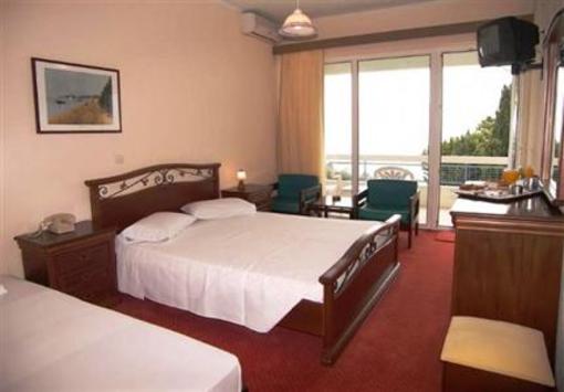 фото отеля Alexandros Hotel Perama