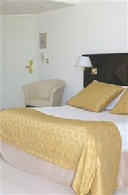 фото отеля Hotel West End