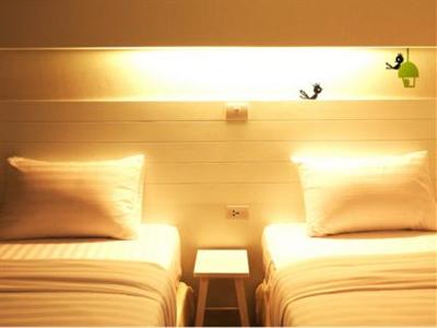 фото отеля The Phoenix Hotel Bangkok