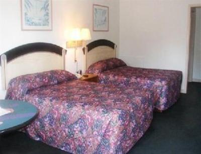 фото отеля Scottish Inns & Suites Perry