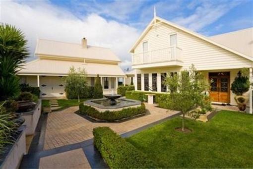 фото отеля Apollo Bay Guest House