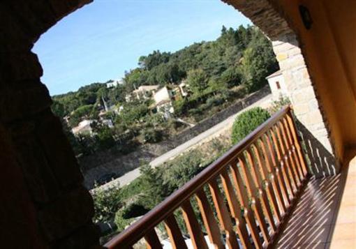 фото отеля Apartamentos Cal Ratero Macanet de Cabrenys