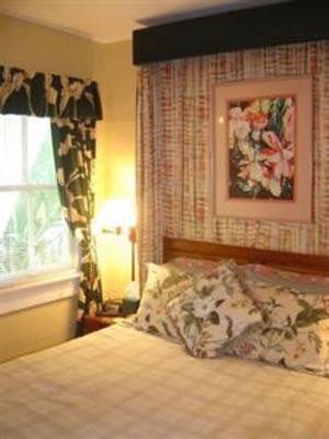 фото отеля Knowles House B&B