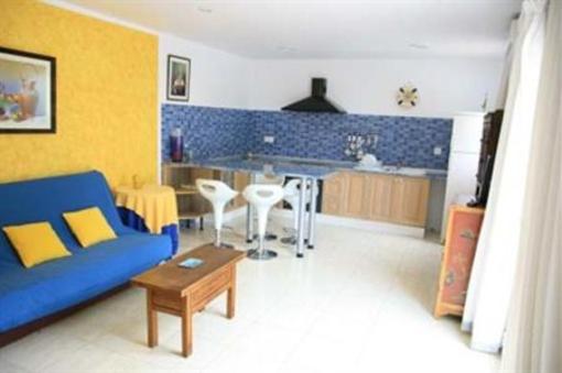 фото отеля Villa Columbus Hostal Calvia