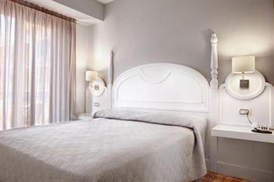 фото отеля Hotel Capri Sorrento