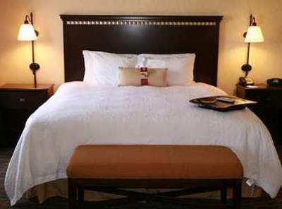 фото отеля Hampton Inn Roanoke Rapids