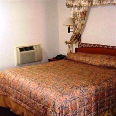 фото отеля Wesley Inn & Suites