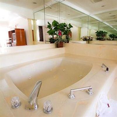 фото отеля West Coast Motel Santa Ana