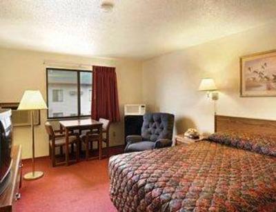 фото отеля Super 8 Fergus Falls