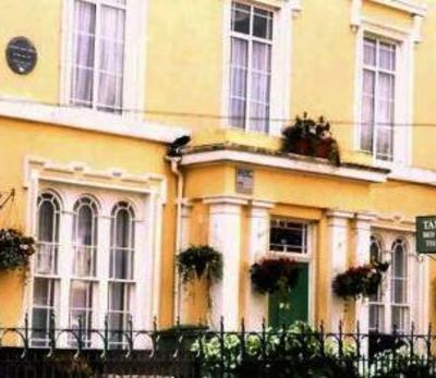 фото отеля Tara Hall Bed & Breakfast Dun Laoghaire