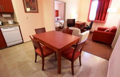 фото отеля Staybridge Suites Queretaro