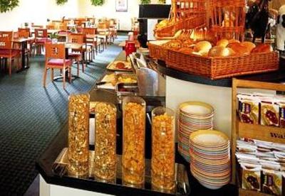 фото отеля Ibis Rouen Nord Barentin Hotel