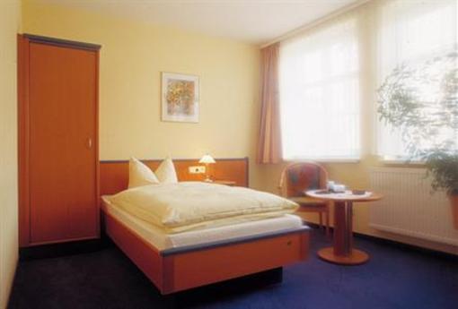 фото отеля Hotel Am Bachhaus