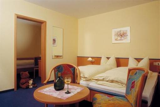 фото отеля Hotel Am Bachhaus