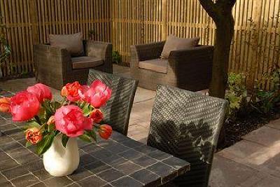фото отеля Prince Henry Private Suites and Gardens