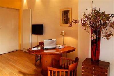 фото отеля Prince Henry Private Suites and Gardens