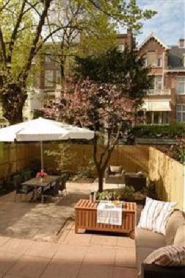 фото отеля Prince Henry Private Suites and Gardens