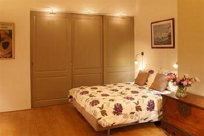 фото отеля Prince Henry Private Suites and Gardens