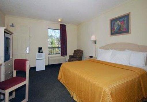 фото отеля Quality Inn Tallahassee