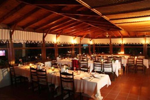 фото отеля Erine Beach Club