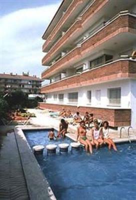 фото отеля Eldorado Apartments Lloret de Mar