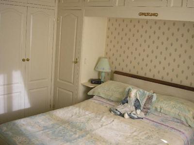 фото отеля Elvington Guest House