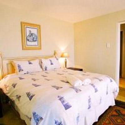 фото отеля Seaside Cottages Paternoster